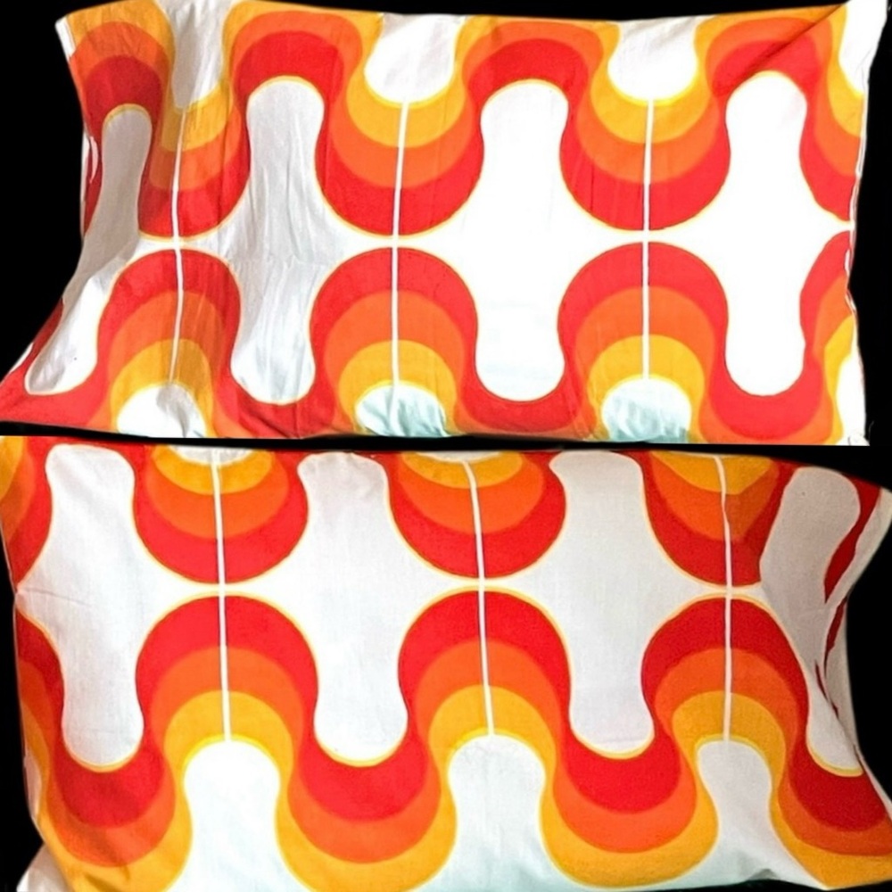Mid Century Mod Fabric Custom Pillow Cases Op-Art Pattern Colorful Waves